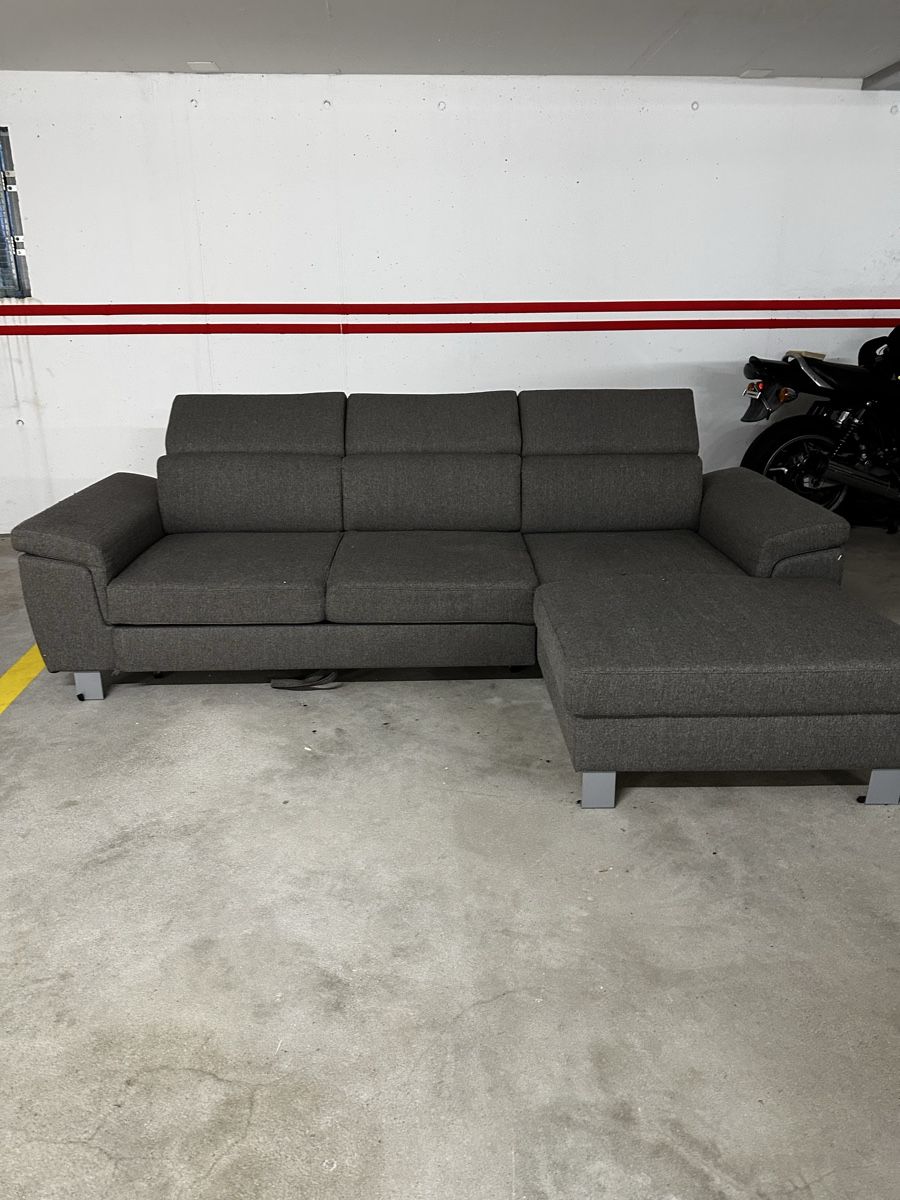 Conforama Divani: Ecksofa grau, Stoffbezug, moderne Optik, super bequem – Usato da Pfäffikon ZH venduto da sim_lhk9 3