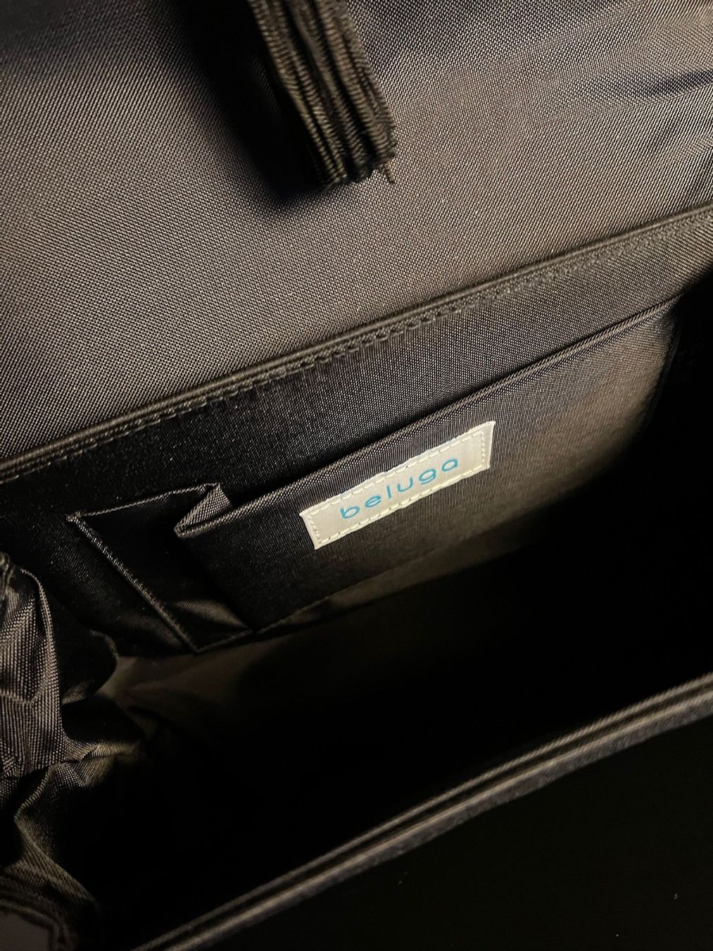 Borse da donna: Beluga Abendtasche Schwarz mit Struktur & Quaste – Nuovo (secondo la descrizione) da Winterthur venduto da Dejv 5