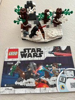 Lego Kit di costruzioni: Jeu de construction LEGO Star Wars 75236 état correct – Usato da Pully venduto da Florence2013