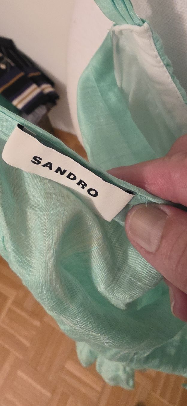 Sandro Robes: Sandro Kleid Gr 36 – Neuf (Voir description) à St. Gallen par mania03 3