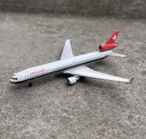 Flugzeugmodell Swissair MD-11, in gutem Zustand