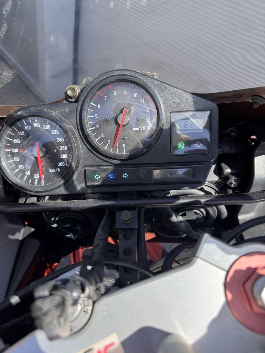 Honda Strada: Honda CBR 900RR – Usato da Niederbipp venduto da alp_6dg6 5