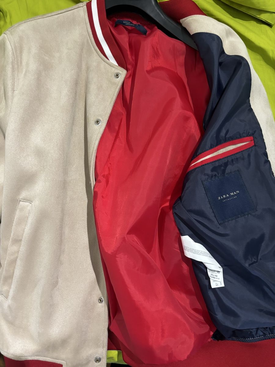 Zara Giacche: Giacca in velluto Zara – Nuovo (secondo la descrizione) da Pregassona venduto da Eddy_Jan 2