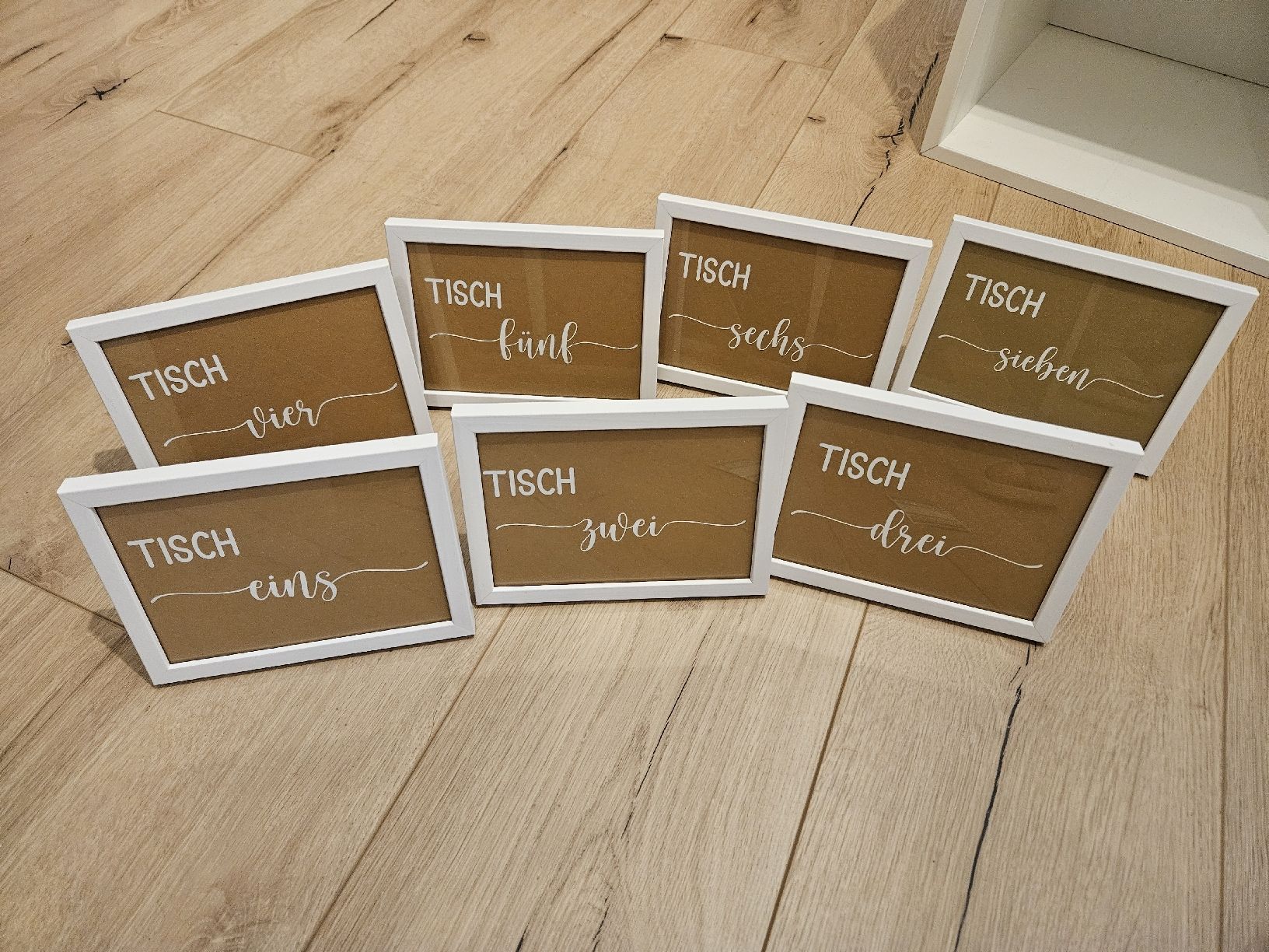 Tutte le decorazioni: Tischnummern Hochzeit – Nuovo (secondo la descrizione) da Hermetschwil-Staffeln venduto da Tamara1008