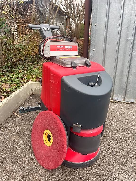 Cleanfix Tutte le macchine: Cleanfix 430b scheuersaugmaschine( weteok taski numatic) – Usato da Birr venduto da Numer-01 1
