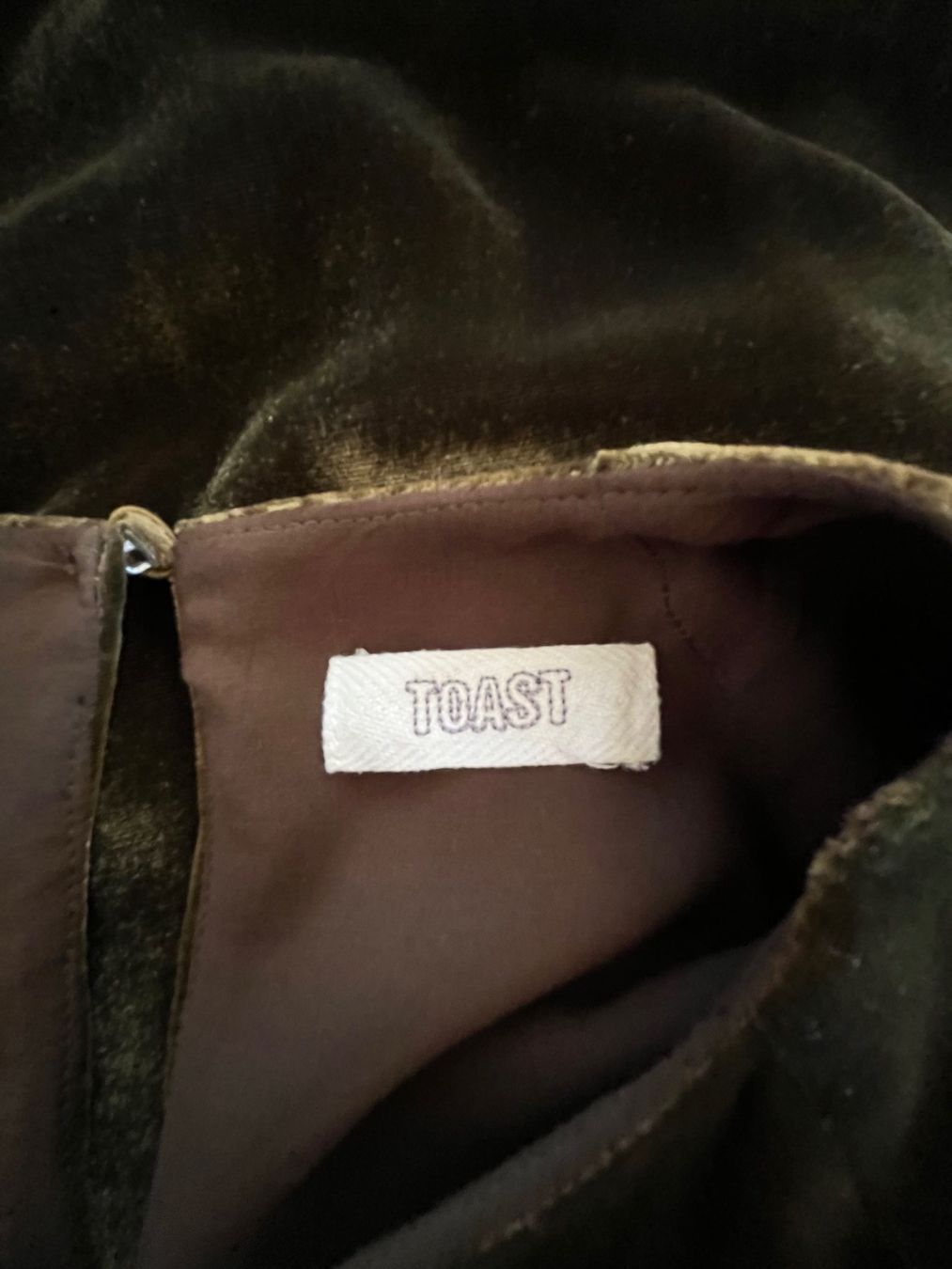 Vestiti: TOAST Kleid Samtkleid – Usato da Luzern venduto da Aleoschli 8