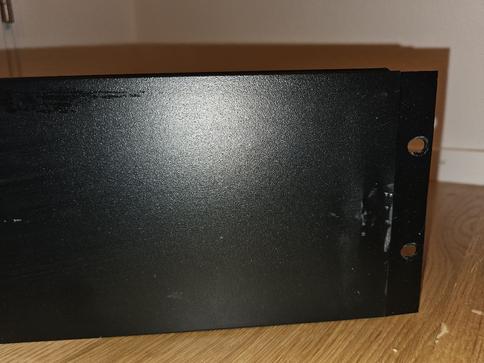 Fixations: Schublade schwarz Metall Rack Samson 19" – D'occasion à Baden par rob_grh6 2