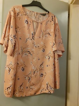 Damen Bluse Dorothy Perkins geblümt apricot Grösse 50