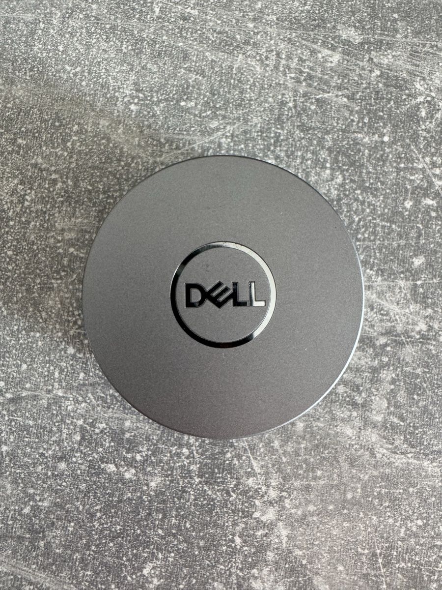 Dell Hub & Switch: Dell 7-in-1-USB-C-Multiport-Adapter DA310z – Usato da Bern venduto da Sa__lee 1