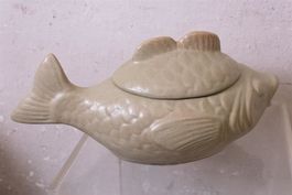 Keramik-Set in Fischform