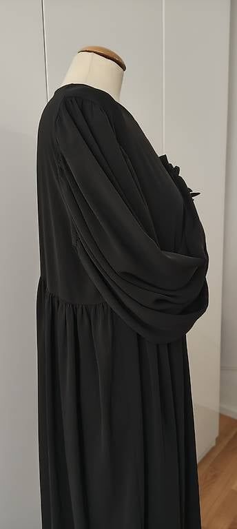 Vestiti: Kleid/Abaya mit Reissverschluss schwarz – Usato da Basel venduto da ukhtyy 1