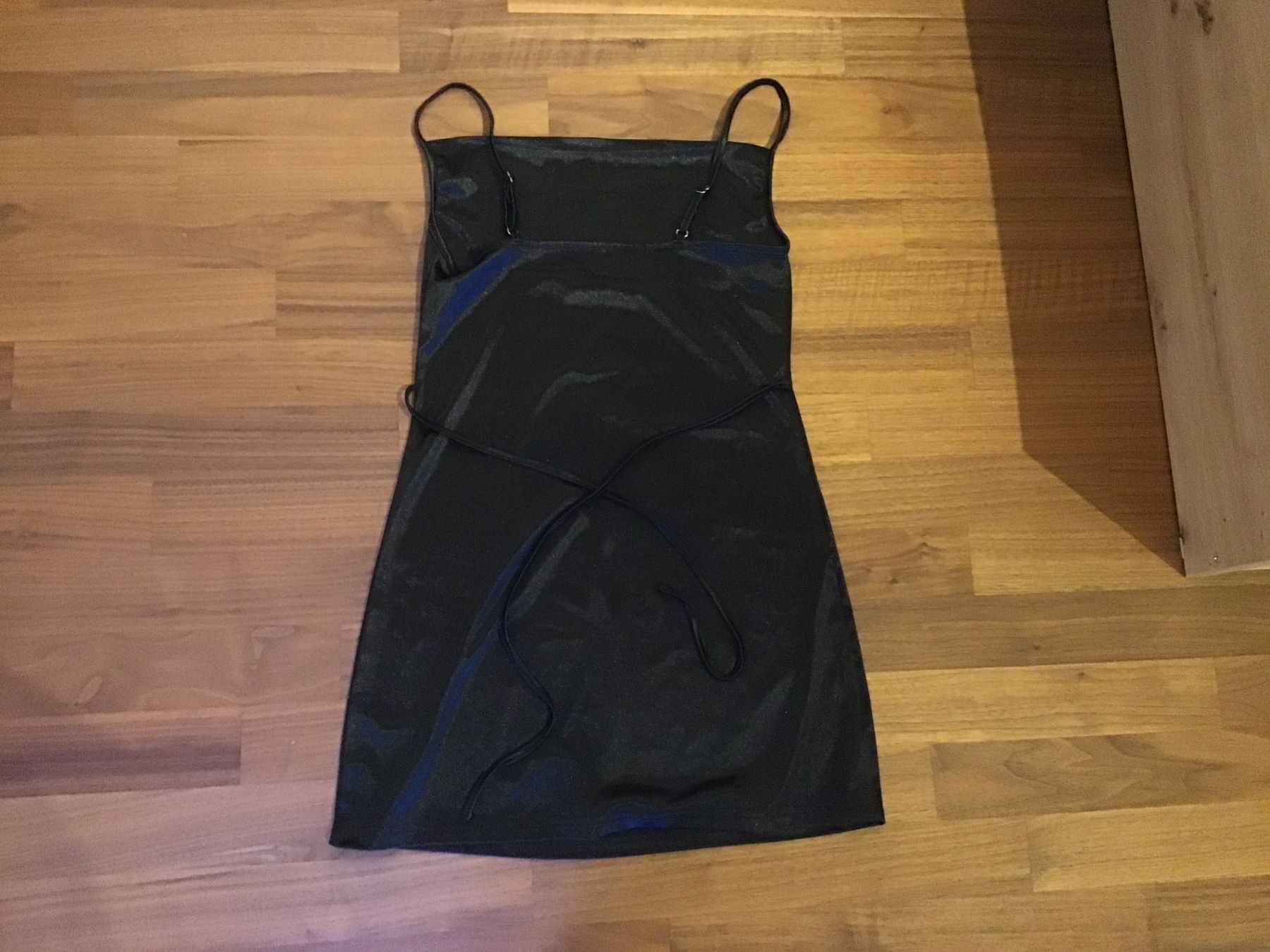 Vestiti: Schwarzes Kleid Grösse S – Nuovo (secondo la descrizione) da Waltenschwil venduto da MeKo8 1