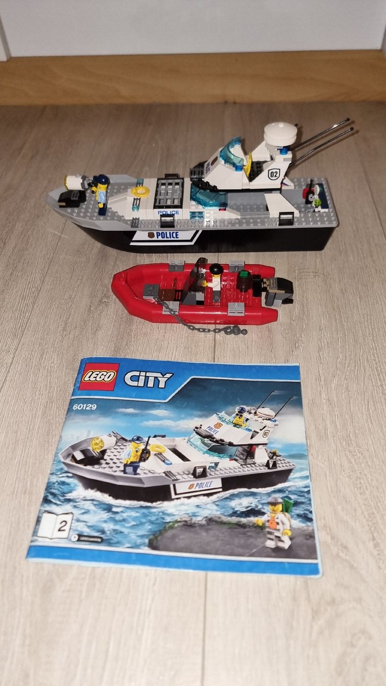 Lego Giocattoli: LEGO City Polizei Boot Set 60129 mit Anleitung! – Usato da Wigoltingen venduto da Zuckerfee84