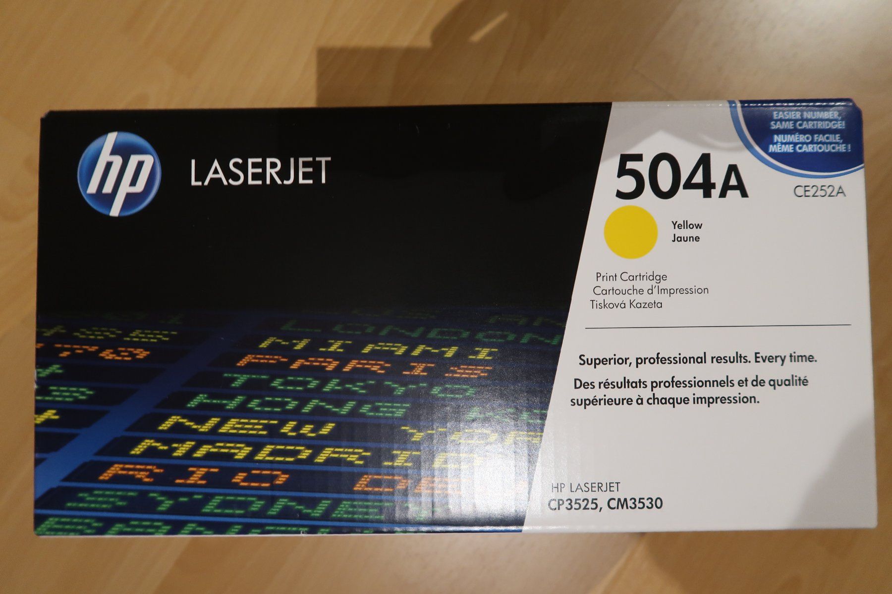 Hewlett Packard Cartucce per stampanti & toner: HP 504A (CE250A) Toner , Yellow – Nuovo e nell'imballaggio originale da Alpnach Dorf venduto da Colibri126