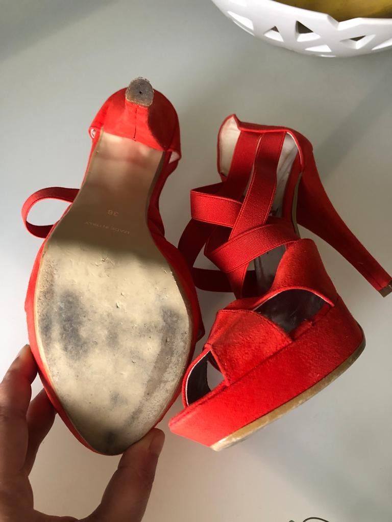 Scarpe da donna: Sandalles à talons – Usato da Neuchâtel venduto da Stwatch 3