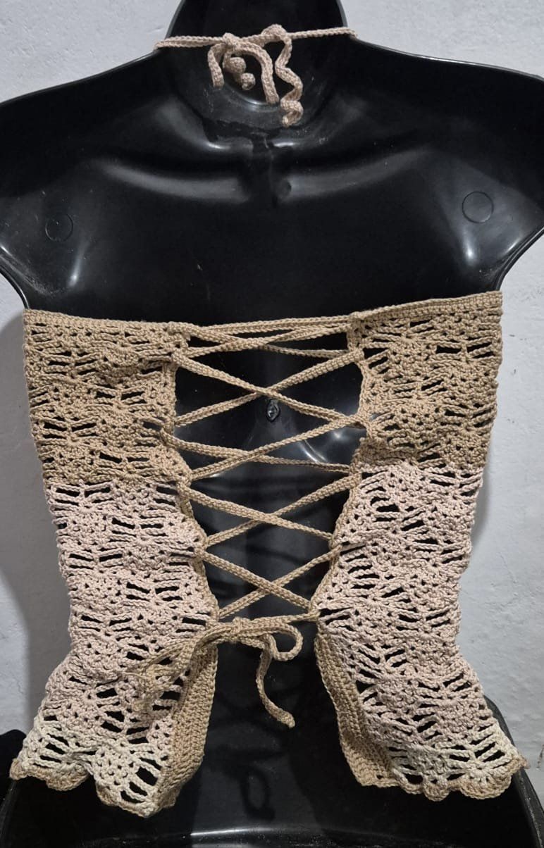 Tops: Gehäkeltes Top in Beige, Grösse S/M – Neu (gemäss Beschreibung) aus Zürich von Rahel066 1
