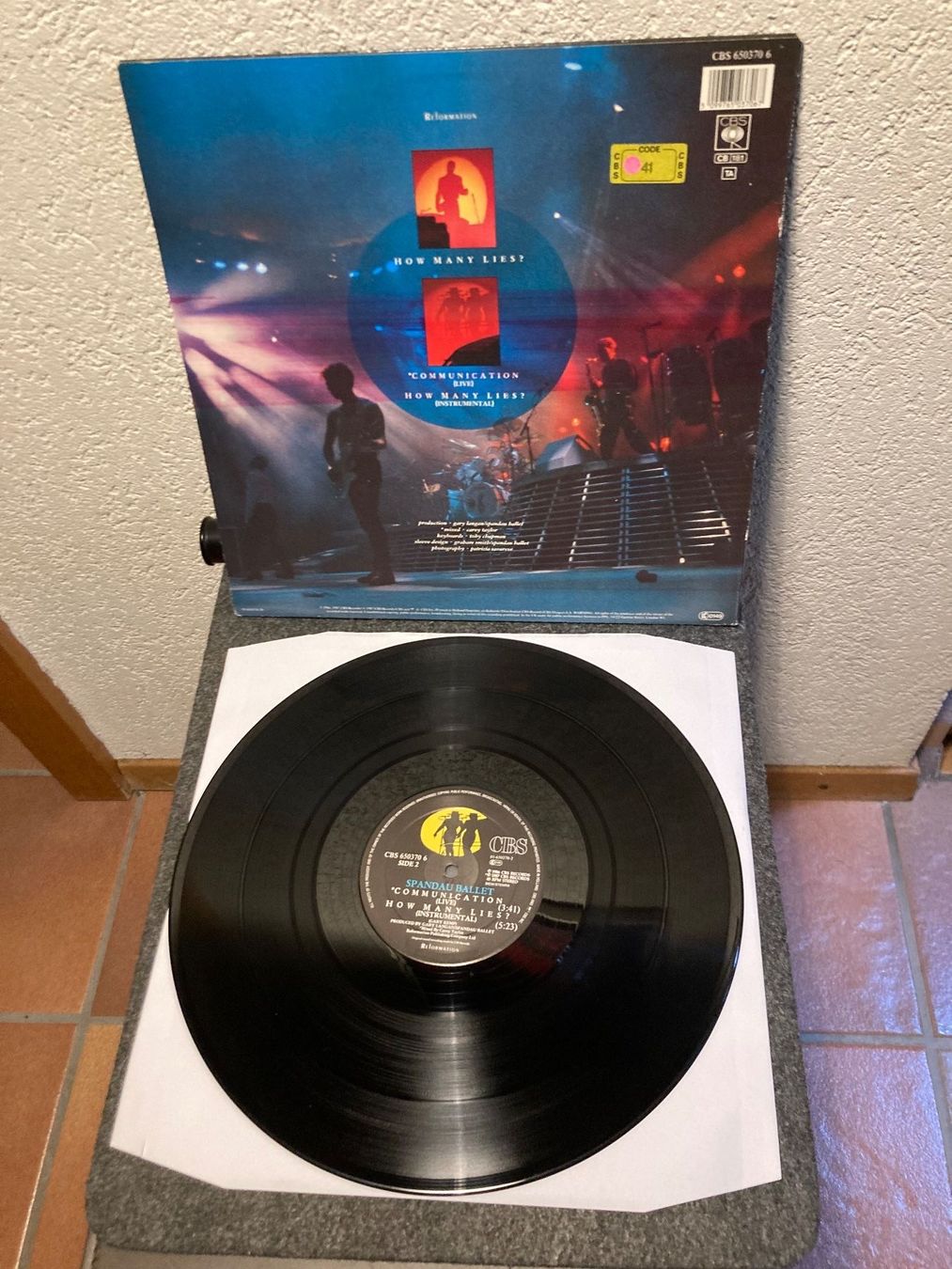 Vinyles: Spandau Ballet - How Many Lies ? (12") – D'occasion à Fribourg par Karushi 1