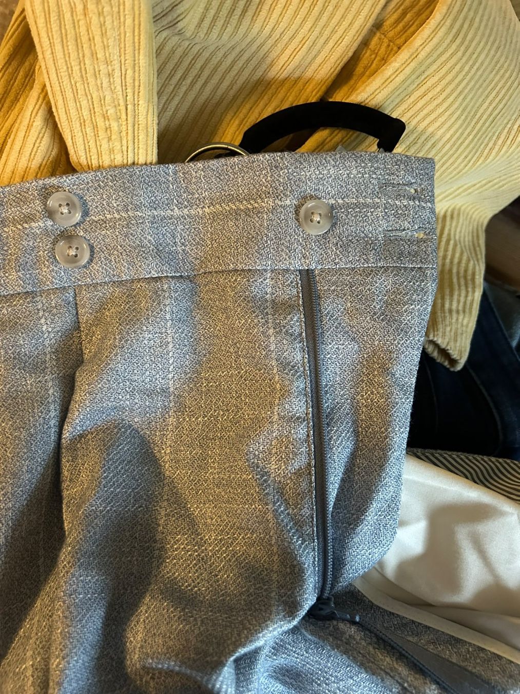 Pantaloni: DAN JOHN Hose – Usato da Affoltern am Albis venduto da Cmara 4