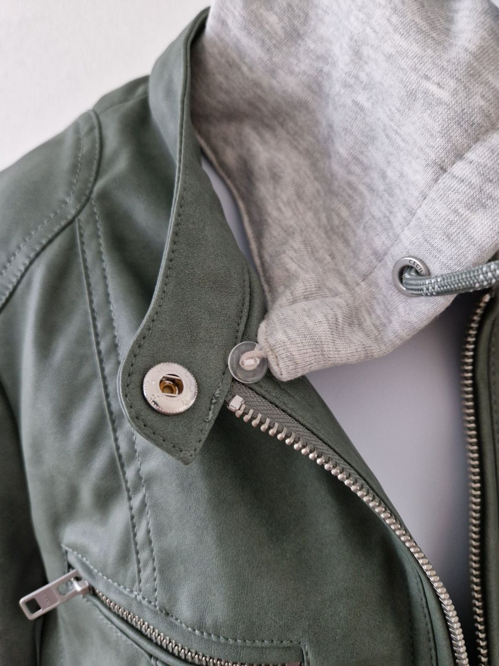 Cecil Giacche: Cecil sportive Kunstlederjacke – Nuovo (secondo la descrizione) da Wettingen venduto da kruemi 4