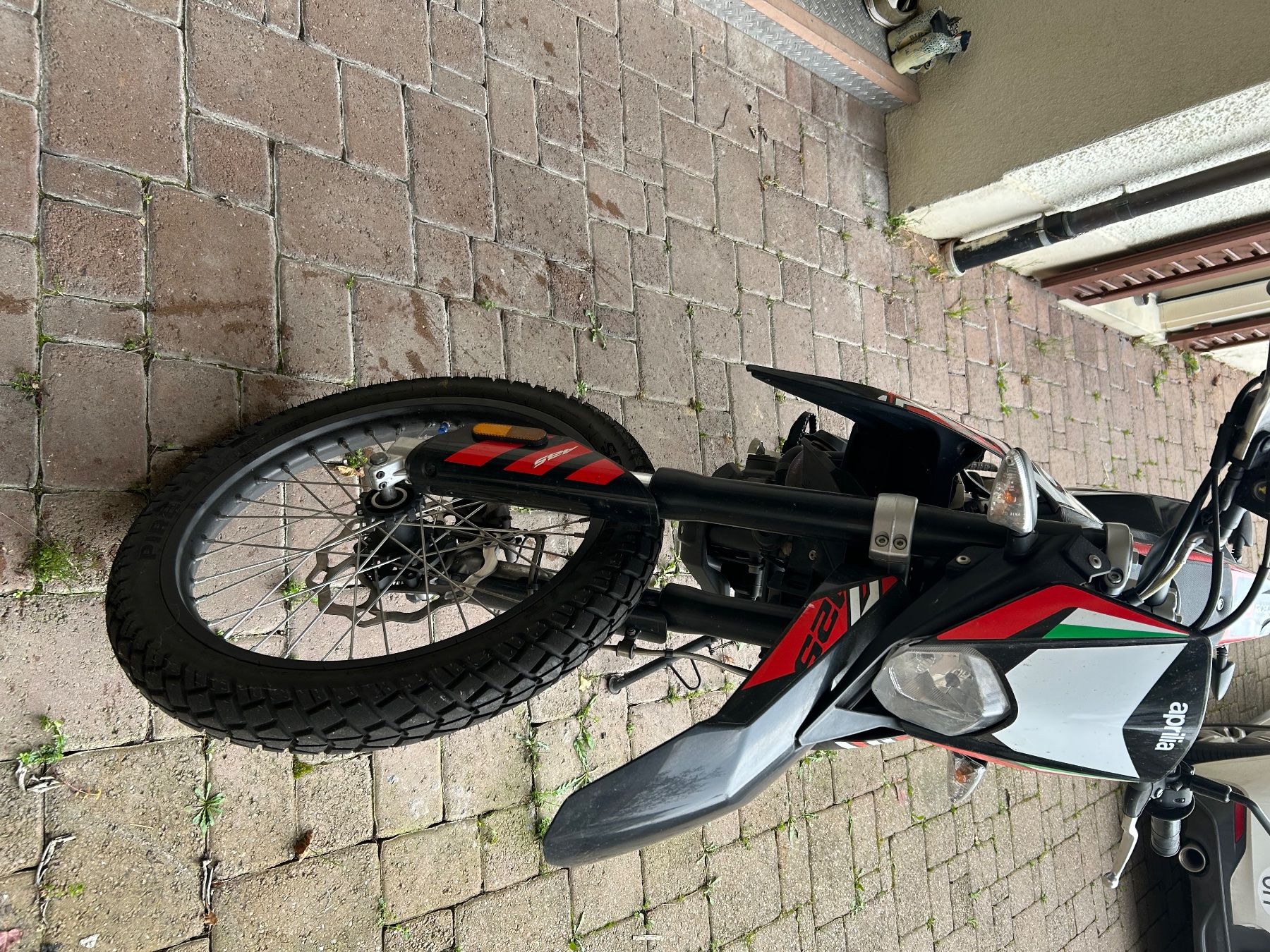 Aprilia Enduro: Aprilia RX 125 – Usato da Mönthal venduto da Leli01 1