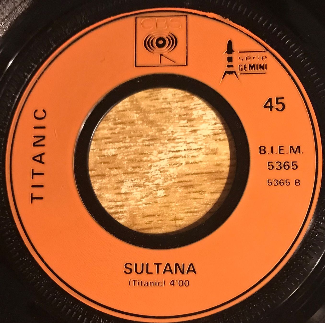 Vinyles: TITANIC - SING FOOL SING – D'occasion à Bussigny par vinyl-pas-cher 3
