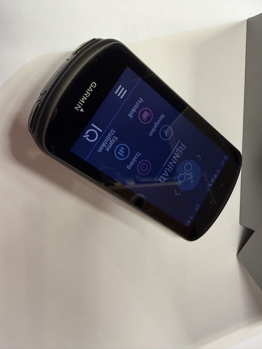 Garmin Navigation: Garmin Edge 1030 Plus neuwertig – D'occasion à Aesch ZH par surfflo 1