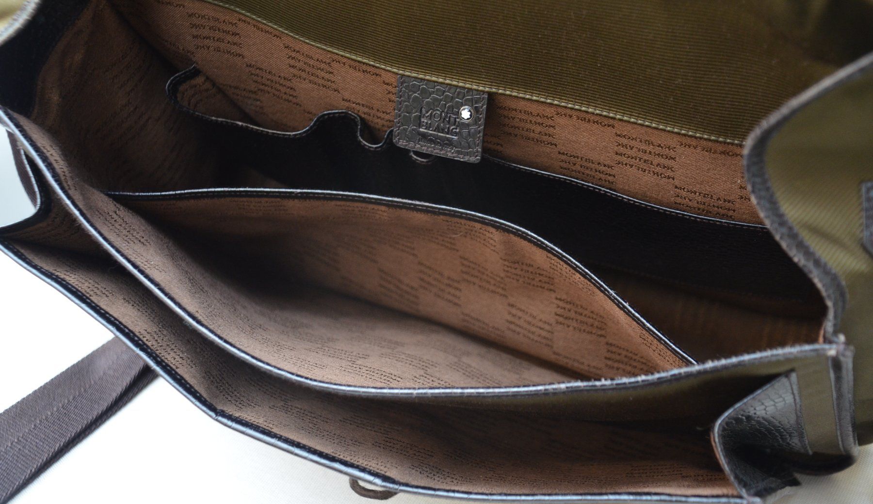 Montblanc Borse: Montblanc Midnight Messenger / Tasche / sac – Usato da Collonges venduto da Auganien 8
