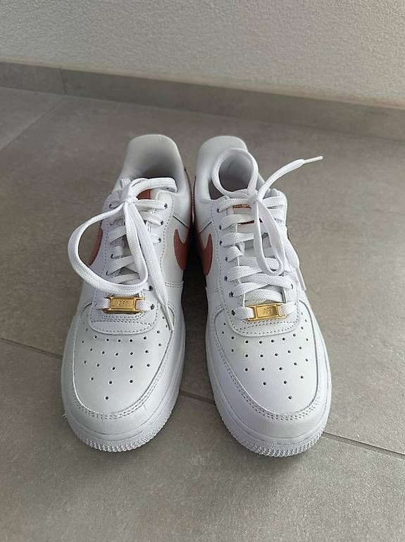 Chaussures femmes: Nike Air Force Gr.38 – Neuf avec emballage d'origine à Safnern par cel_56vx 3