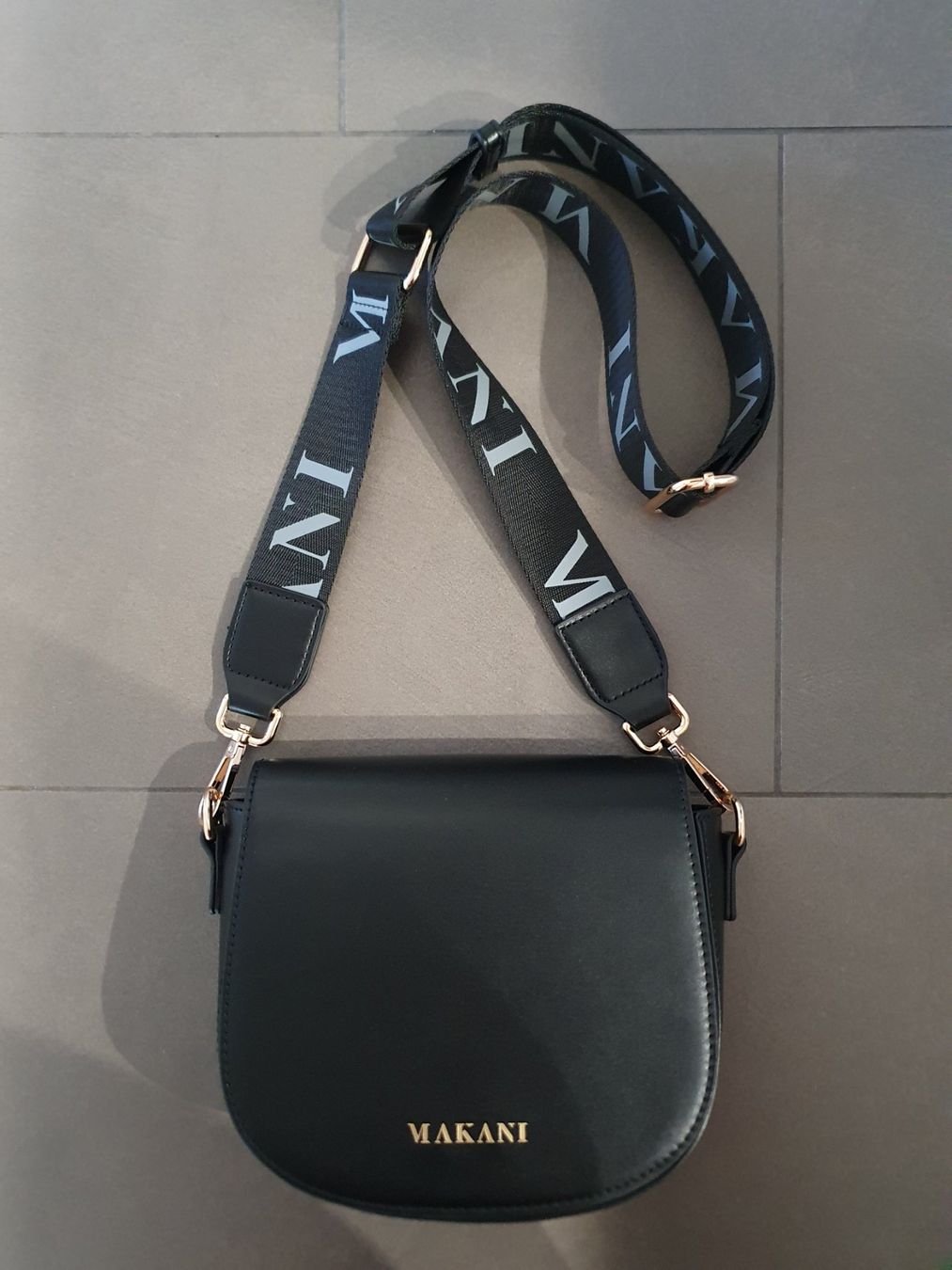 Borse da donna: Makani Handtasche half moon – Usato da Arth venduto da frey1993
