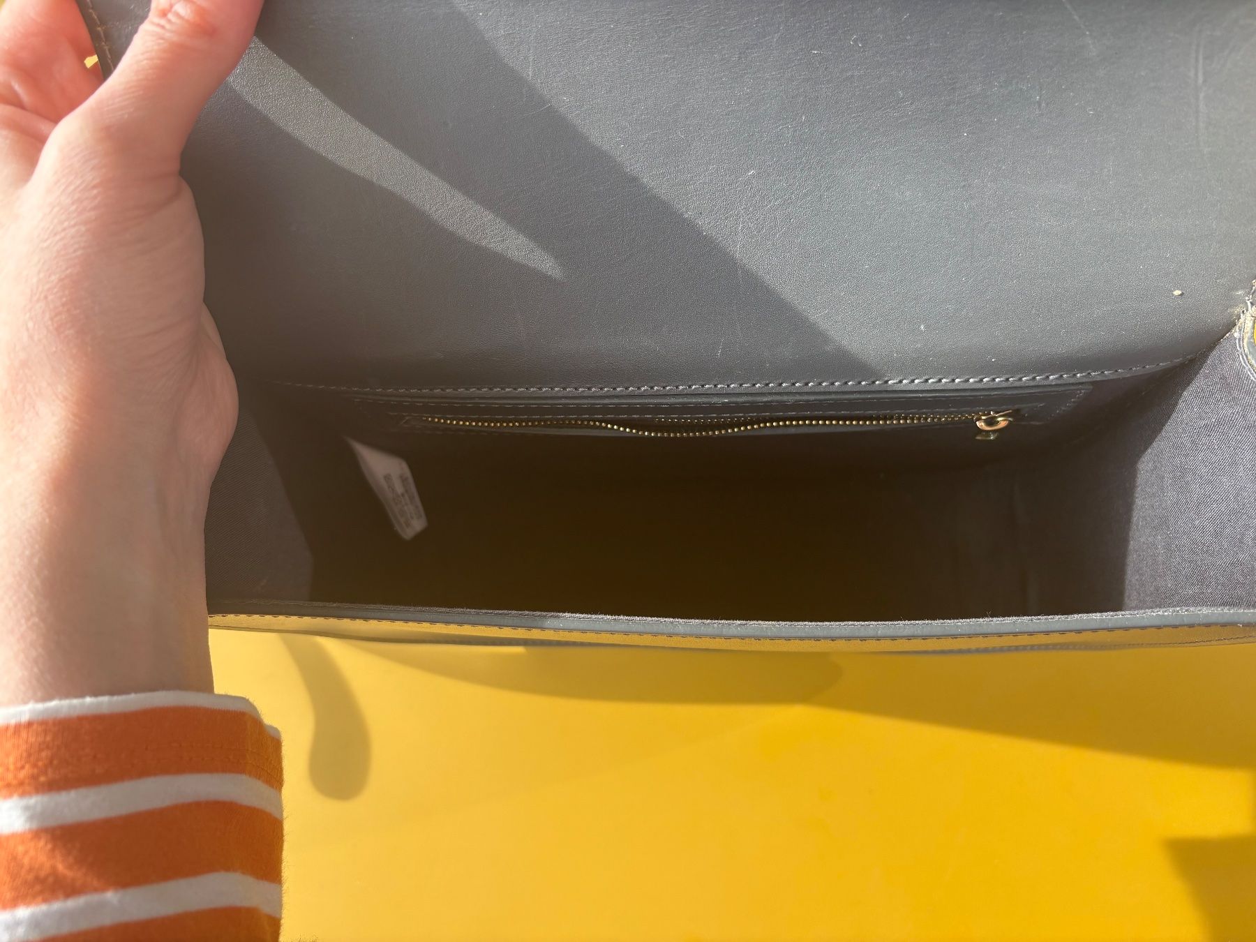 Apc Sacs: A.P.C. "JUNE SADDLEBAG" Handtasche in Dunkelgrau – D'occasion à Zürich par missmodernage 7