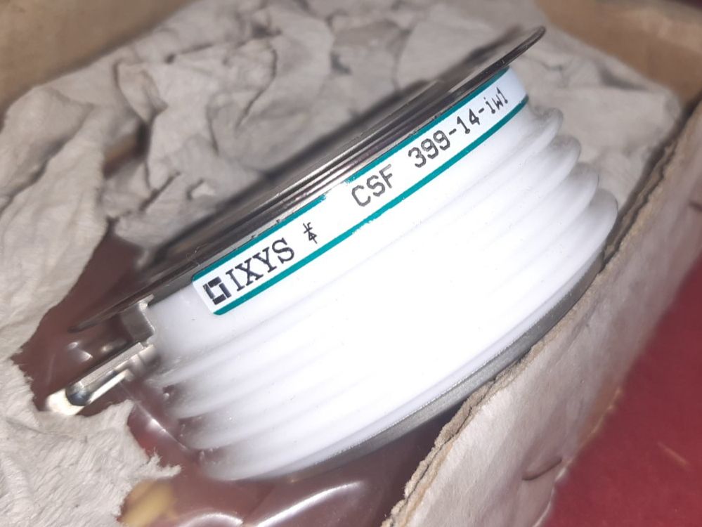 Componenti elettronici: 2 Stk. grosse Dioden! Neue Dioden! Einzigartige Ware!! – Nuovo (secondo la descrizione) da Lohn-Ammannsegg venduto da Molch7