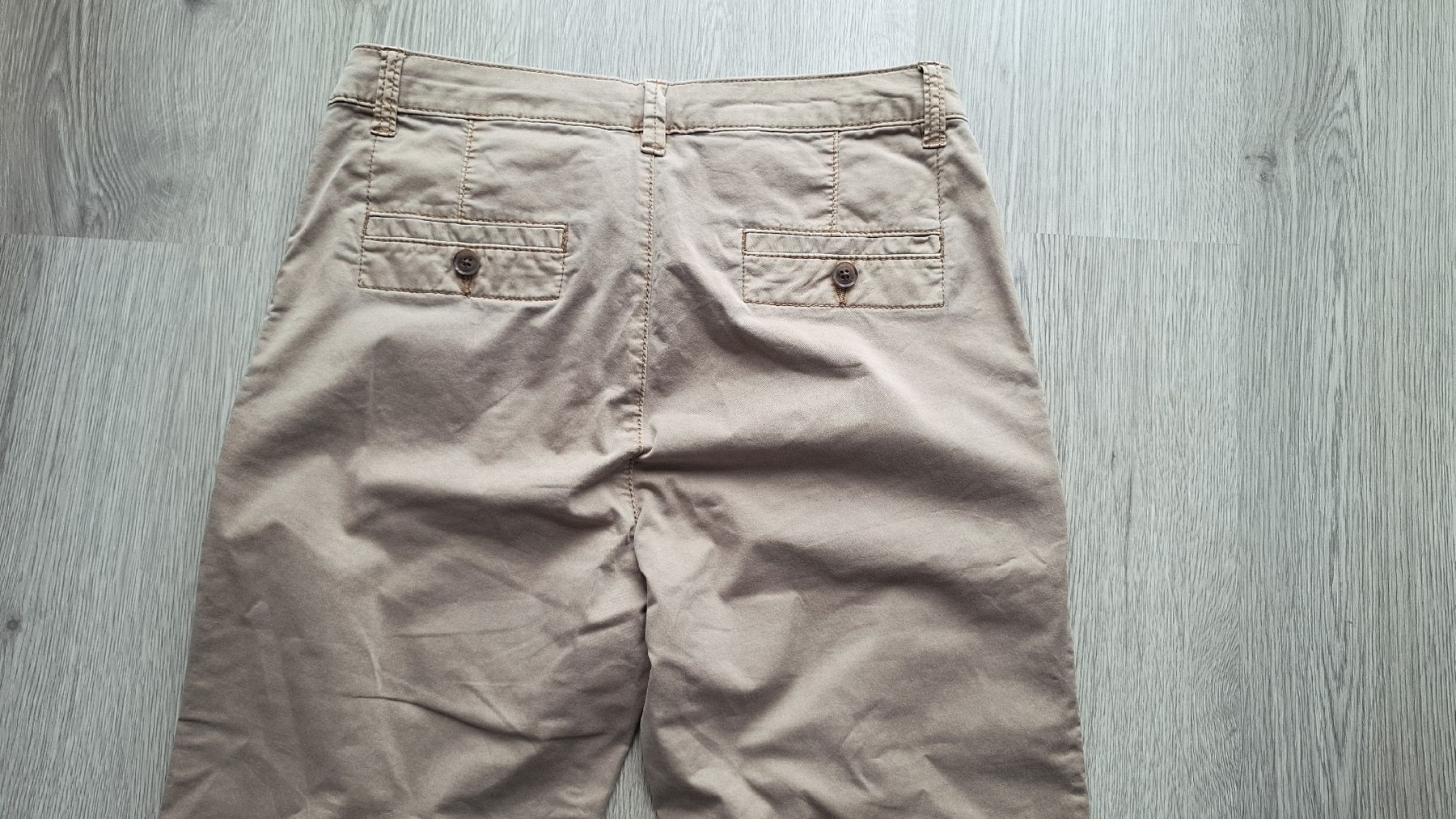 Esprit Pantaloni: Esprit Chinohose, Beige, Gr. 36, – Usato da Emmen venduto da Tigerlady 4
