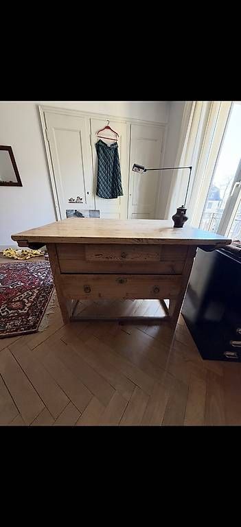 Bureaux: Holz Bürotisch – D'occasion à Rickenbach Sulz par and_5wjk 2