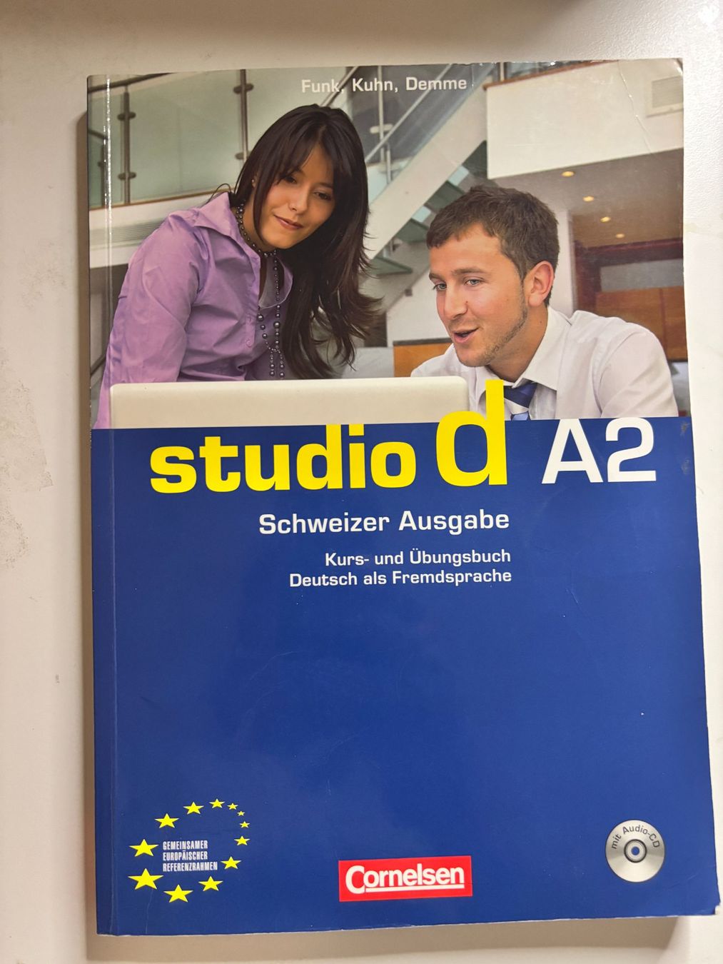 Bücher: Lehrbuch studio d A2 Schweizer Ausgabe gebraucht – Gebraucht aus Basel von sid160