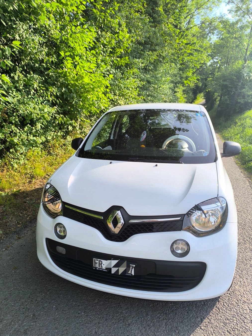 Renault Autos: TWINGO 3 – D'occasion à Estavayer-le-Lac par cht_55s8 1