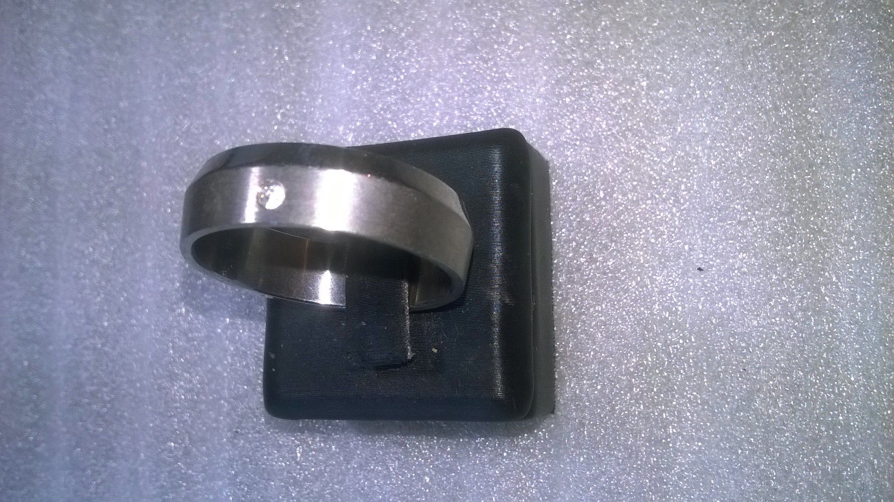 Ringe: RING EDELSTHAL  SILBER FARBE,,MATTE MIT ECHT KRISTALL – Neu (gemäss Beschreibung) aus Basel von bijoutrie_4 3