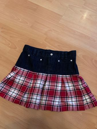 Jolie jupe en jeans Kids taille 134