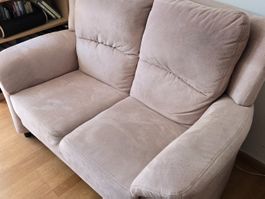 Gemütliches 2er Sofa, guter Zustand