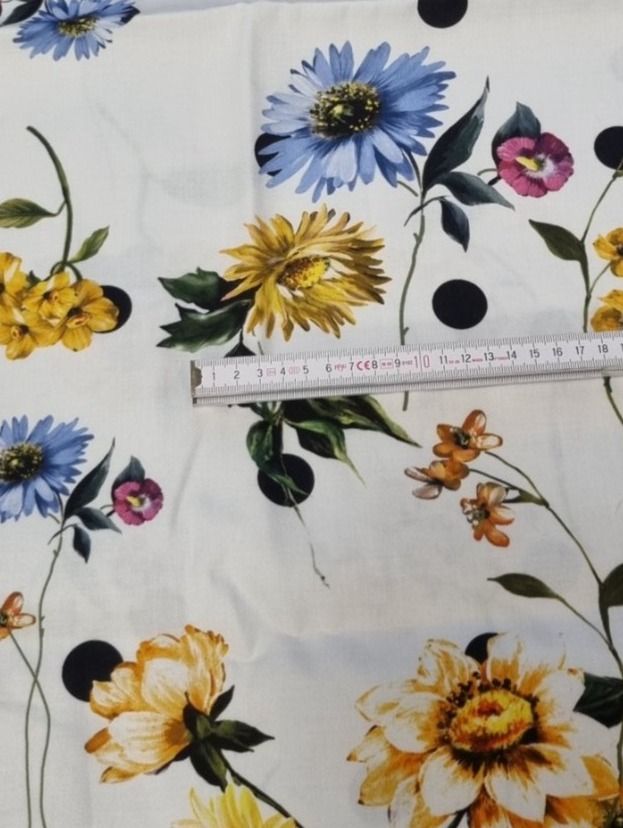 Stoffe: Stoff mit Blumen – Neu und originalverpackt aus geroldswil von Gumball1 3