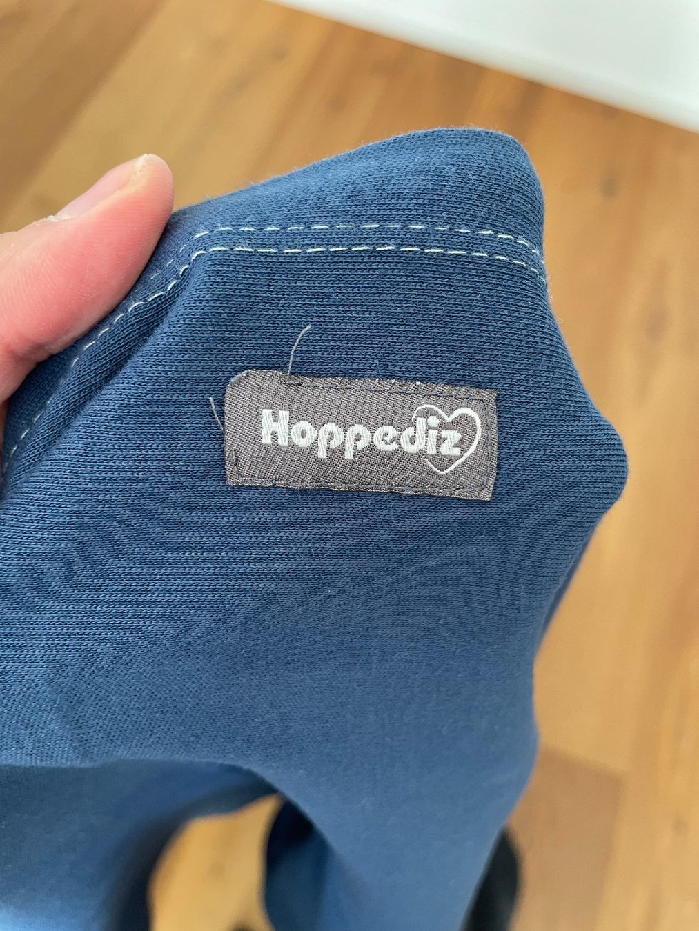 Hoppediz Marsupi portabebè: Hoppediz elastisches Tragetuch – Usato da Arni AG venduto da Kevin_Lu