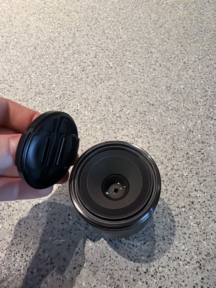Sony Obiettivi: Sony FE 2.8/50 Macro Lens excellent condition – Nuovo (secondo la descrizione) da Kilchberg ZH venduto da herrliberg2023 4