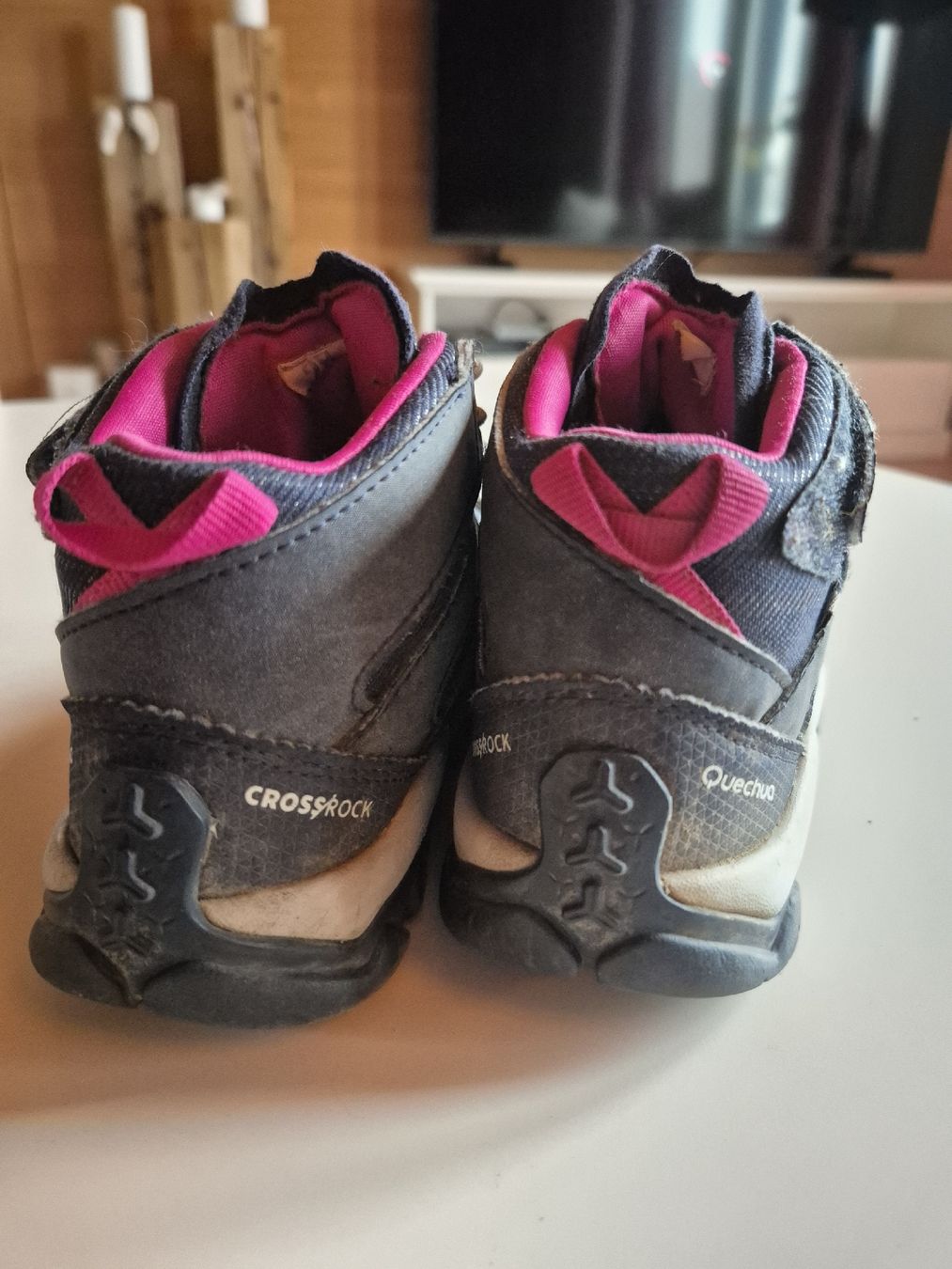 Decathlon Scarpe per ragazzi: Quechua Trekking Schuhe Kinder 28 – Usato da Wynigen venduto da La_Talpa 3