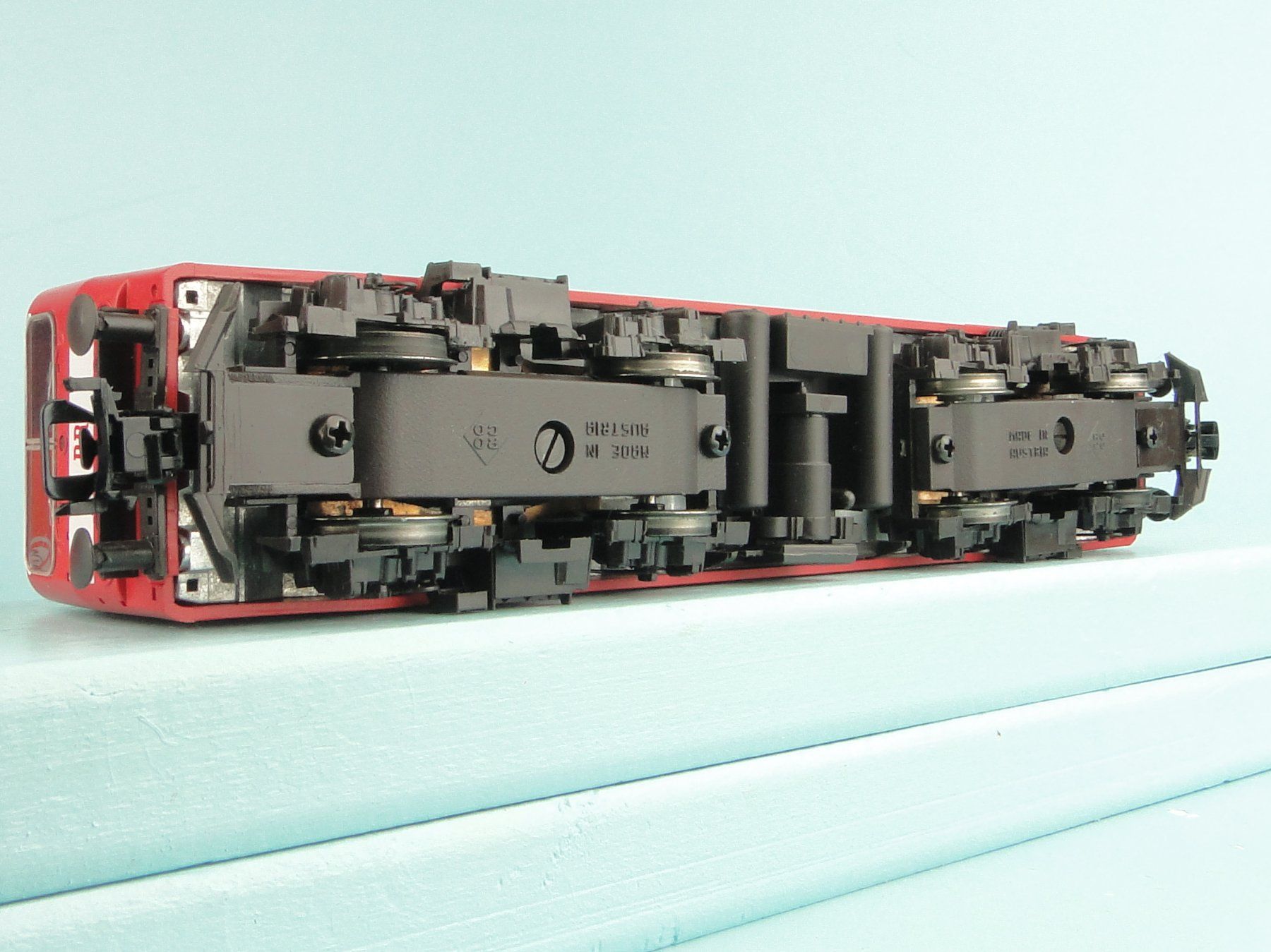 Roco Modelleisenbahnen: ROCO H0 43688 BR 143, DC DIGITAL – Gebraucht aus Bülach von cann11 7