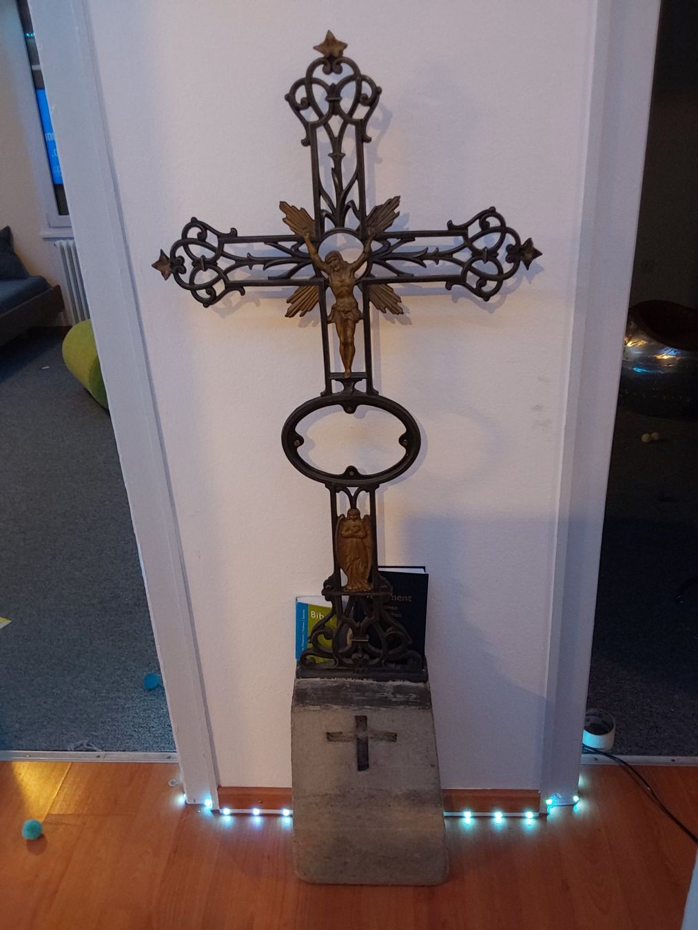 Sculture & Statue: Kreuz – Usato da Wolhusen venduto da slo_2cyc