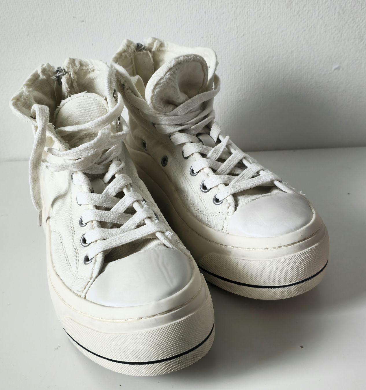 Chaussures hommes: R13 Sneaker Gr. 38 – D'occasion à Luzern par TausendD 5