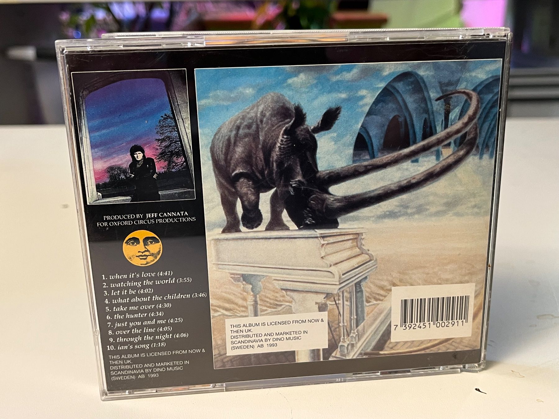 CD: Cannata - Watching the World - HJ31A – Usato da Küsnacht ZH venduto da hardrock.earth 1