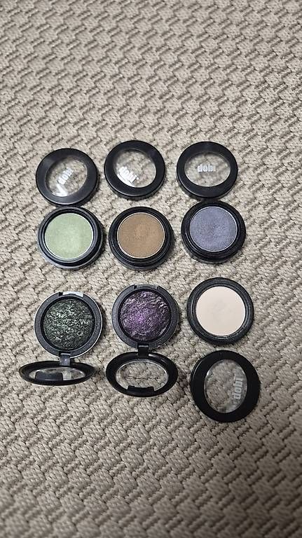 Maquillage: Lidschatten – D'occasion à Ottenbach par MelanieN90