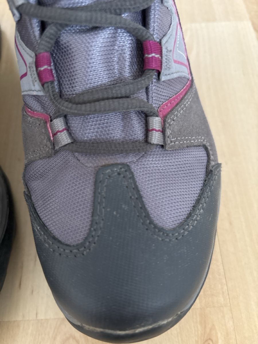 Salomon Scarpe da donna: Salomon Wanderschuhe gr.40! – Usato da Zofingen venduto da MasterPCI 1