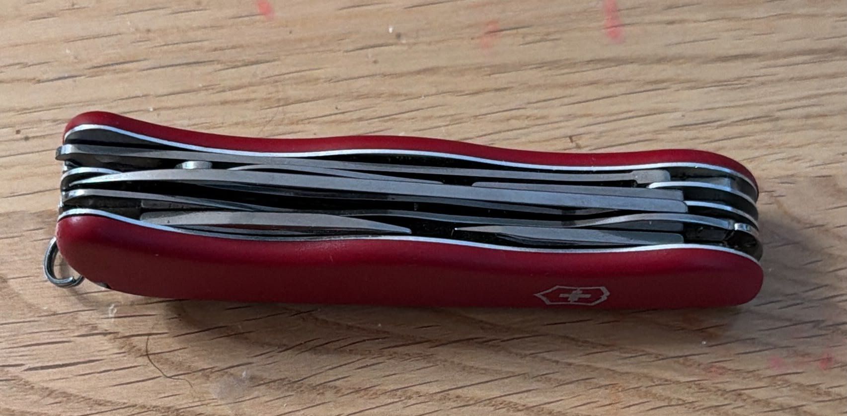 Victorinox Couteaux de poche: VICTORINOX SACKMESSER – D'occasion à Zürich par Frei-Occasionen 7