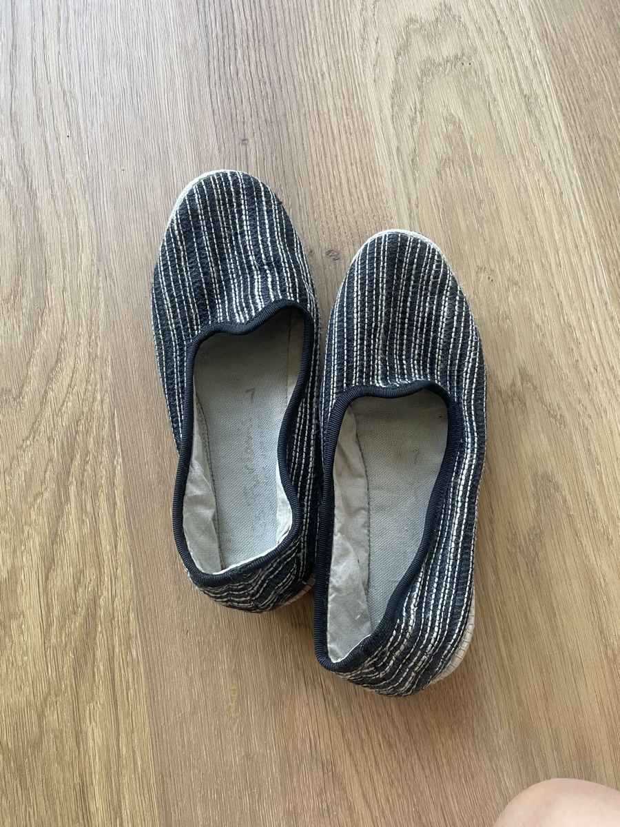 Scarpe da donna: Friulane traditionnelles faites main – Usato da Baar venduto da ali_l9sf